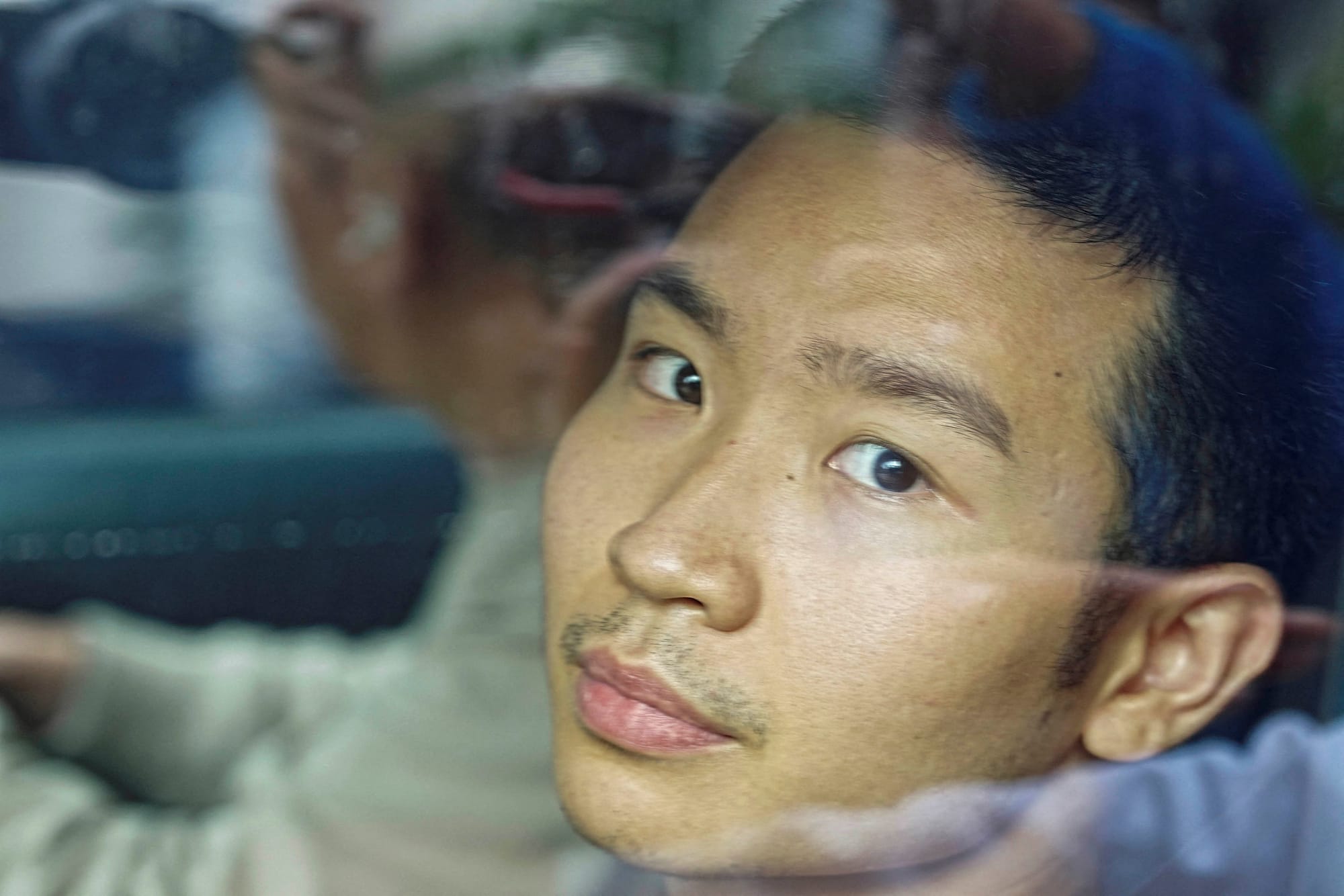 十一月香港法庭：林卓廷涉立法會襲擊被判無罪；JPEX案15人被起訴欺詐等罪；中大生就宏福苑大火發起「四大訴求」遭拘捕