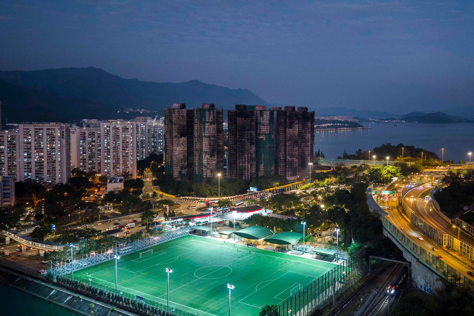 誰的需求放首位?宏福苑重建方案面前,災民的選擇困境