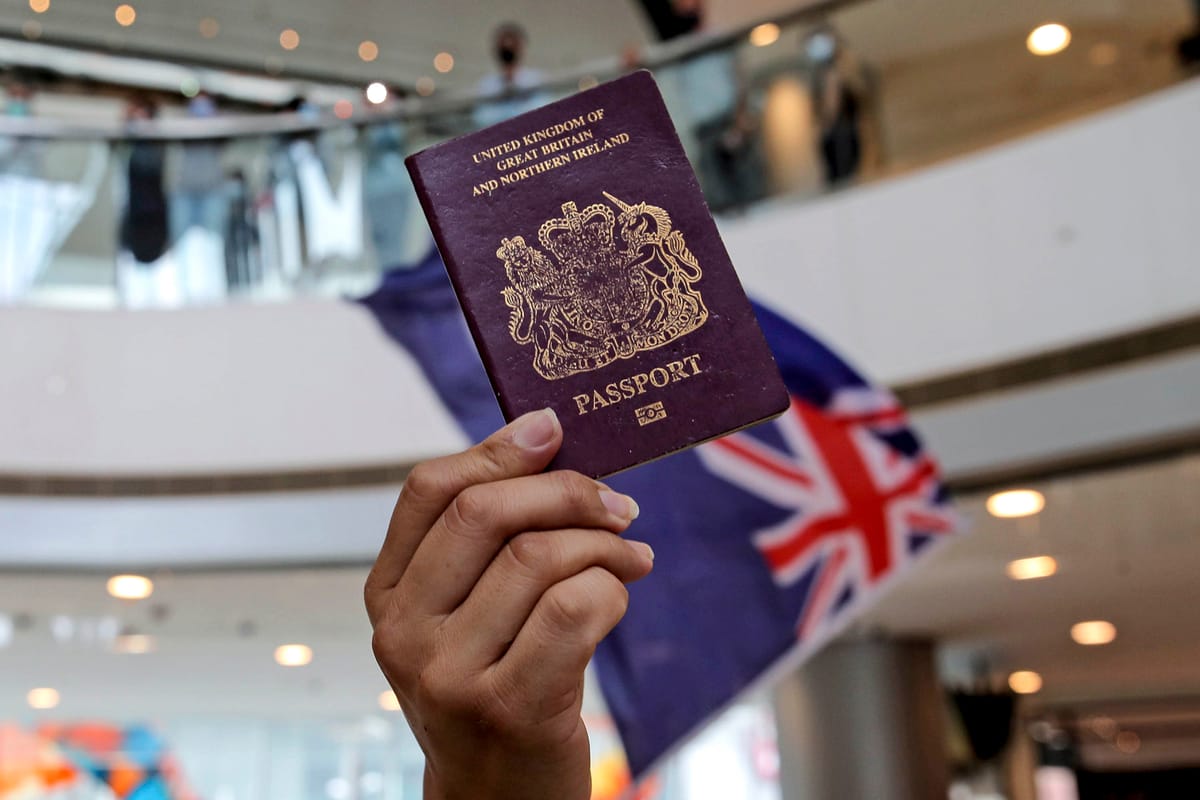 BN（O）与香港护照：当国籍既是救生船又是束缚，谁成为狭缝之间的人