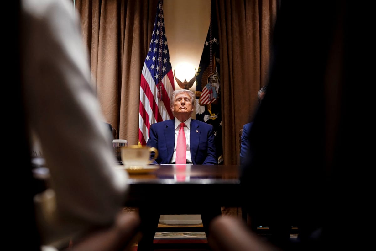 總統贏贏贏！」：特朗普上任百日，拯救「失序」美國的語言政治