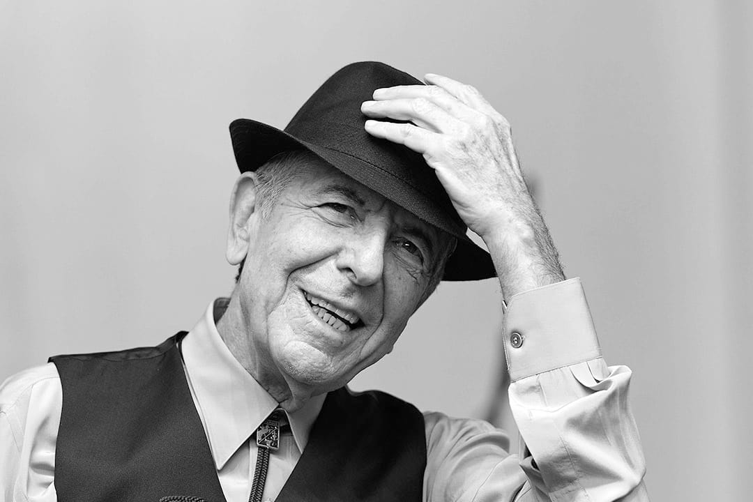 加拿大传奇民谣诗人 Leonard Cohen 去世,终年82岁。