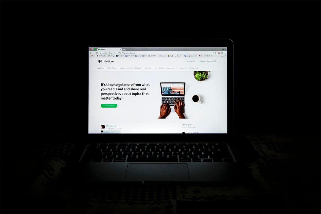 Medium網頁。