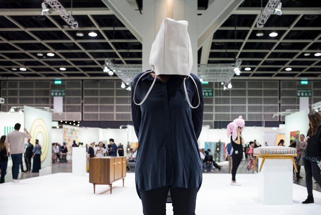 買賣當代藝術的藝博會Art Basel 於每年三月在香港舉行。