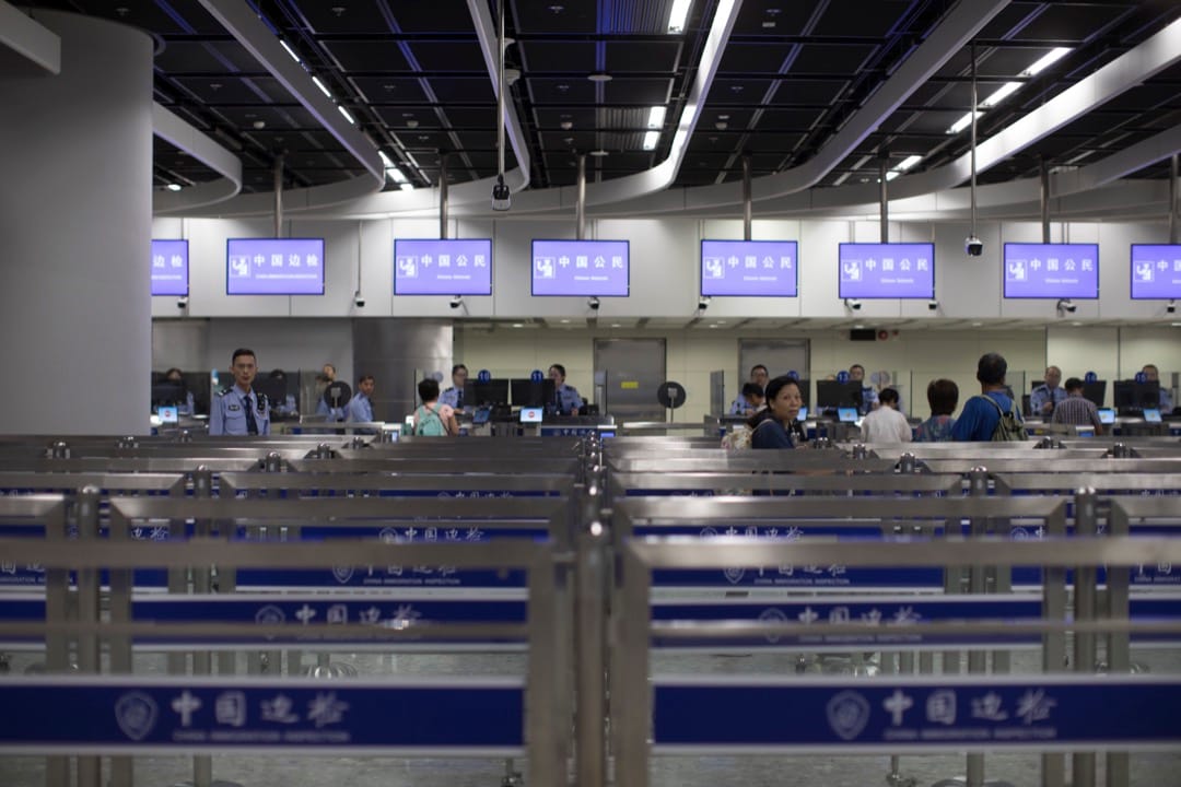 香港西九龙高铁站，内地口岸区内的中国边防检查设施。