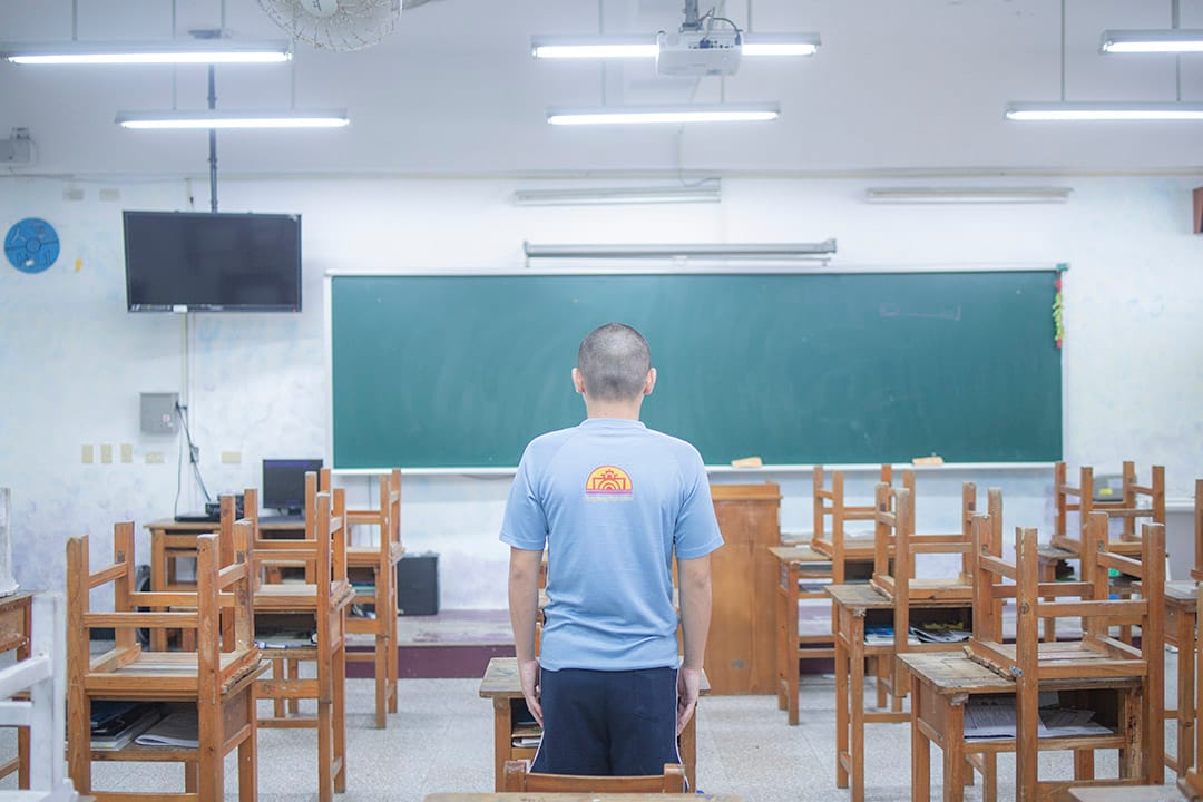 剛滿20歲的阿凱是班長,人緣極好,講話有條理,臉上總是帶著笑容。