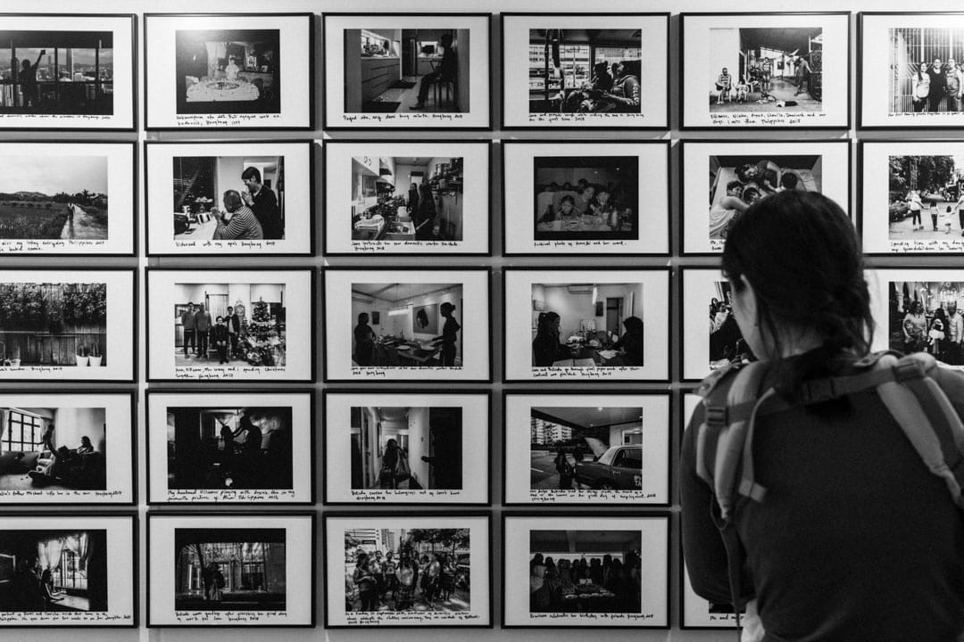 《活著如風》攝影展。