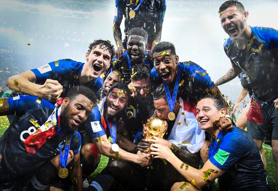 2018年7月15日，俄羅斯莫斯科盧日尼基體育場，法國以4比2擊敗對手克羅地亞成為2018世界盃冠軍。