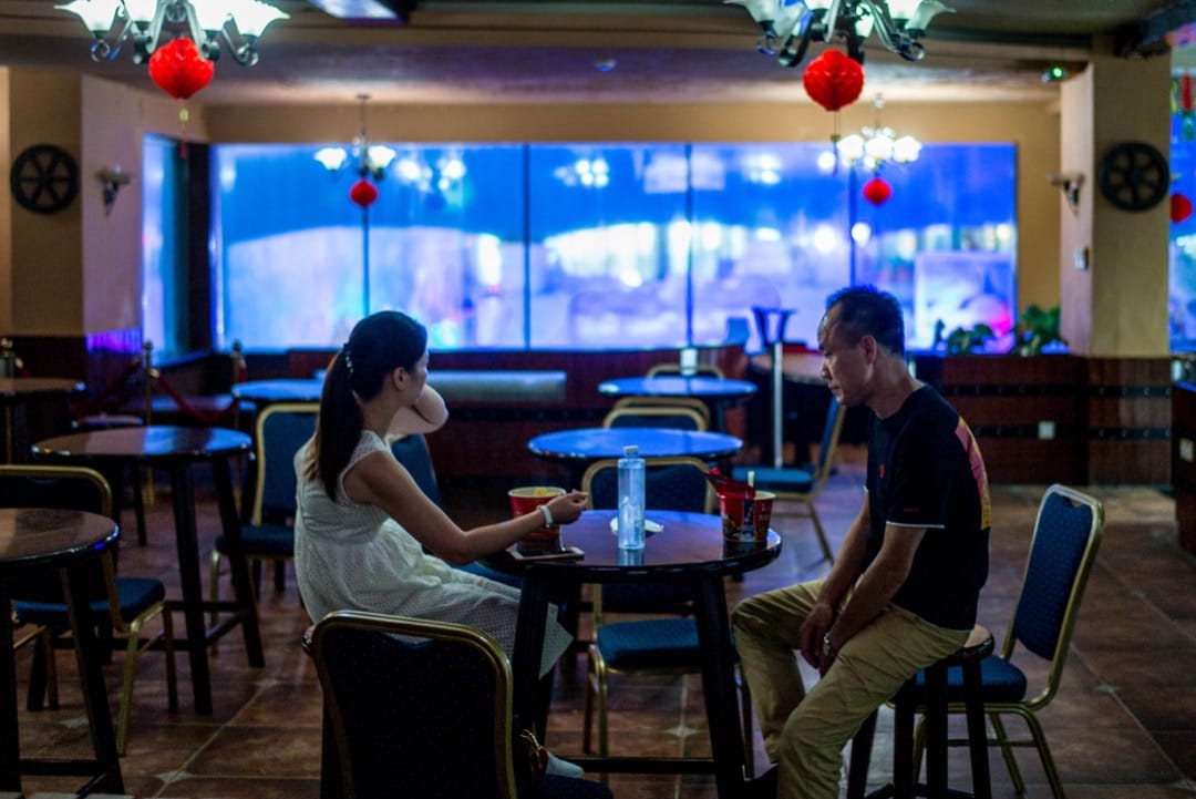 《深圳:戰戰兢兢的南方高速》