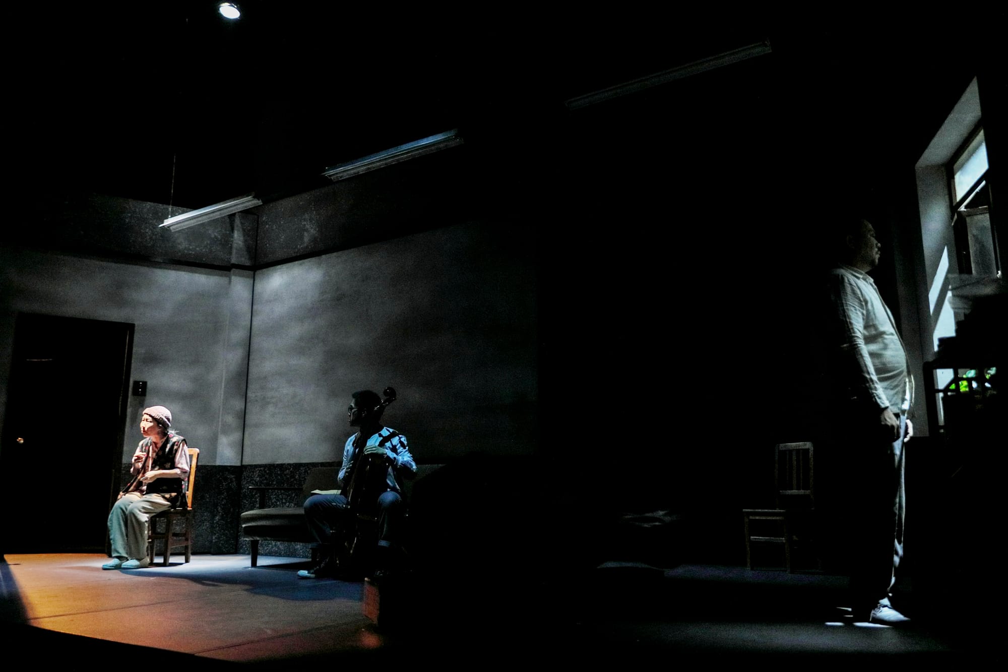 《5月35日》剧照。