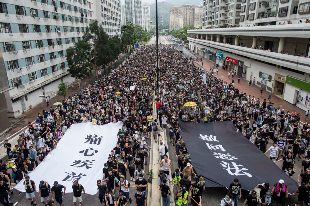 2019年7月14日，網民發起沙田大遊行，遊行組織者宣佈有11.5萬人參與。