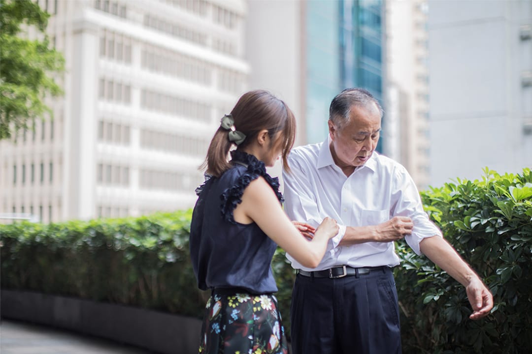 袁弓夷和女兒袁彌明。