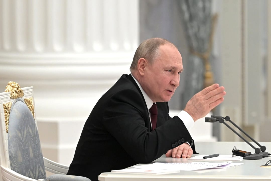 2022年2月21日,俄罗斯莫斯科克林姆林宫,总统普京召开俄安全委员会会议。