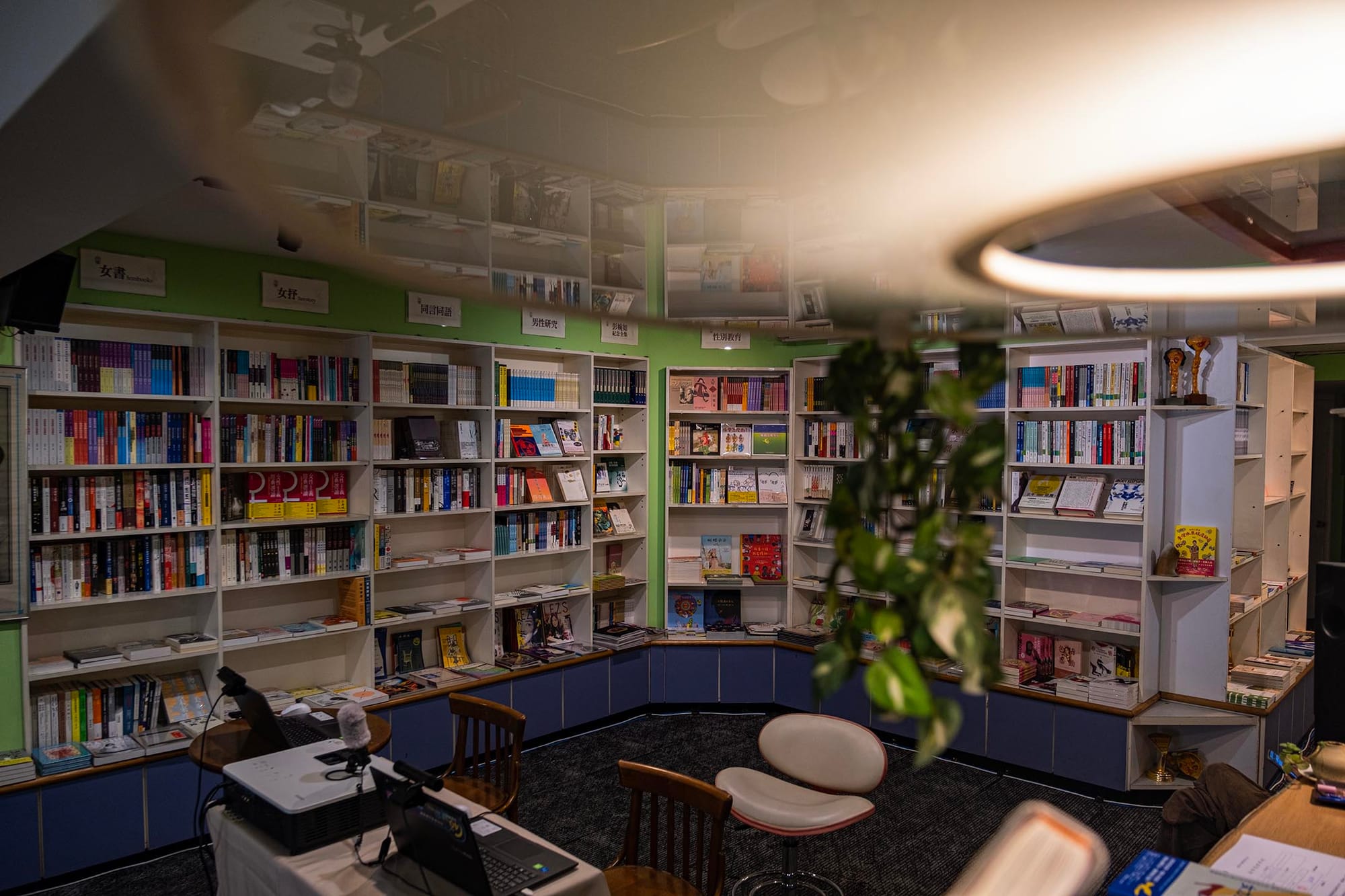 女書店。攝:陳焯煇/端傳媒