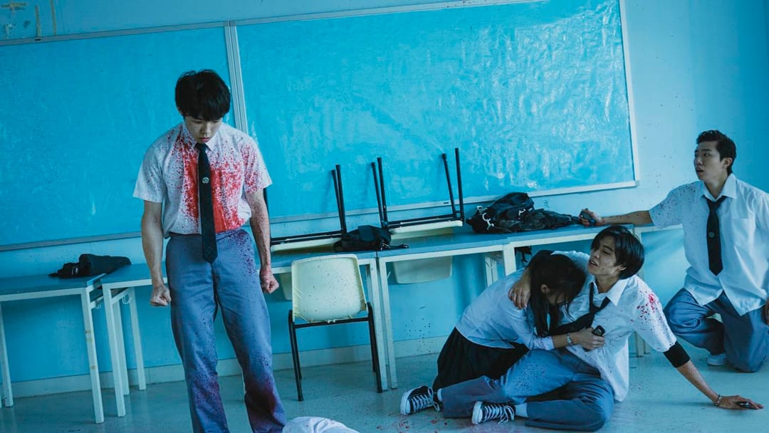 《那年盛夏我们绽放如花》剧照。网上图片