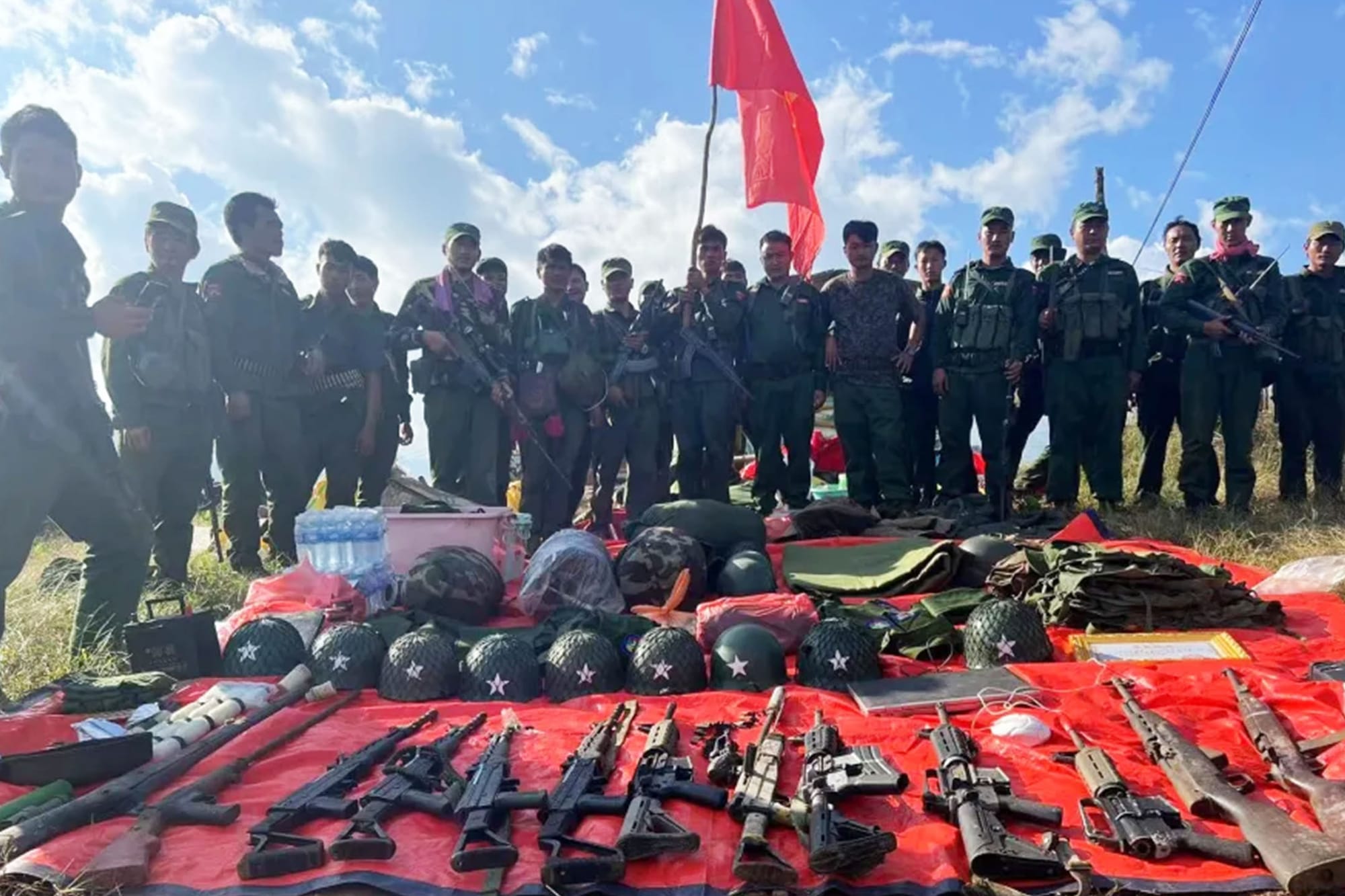 民族民主同盟军占领据点后的画面。图:网上图片