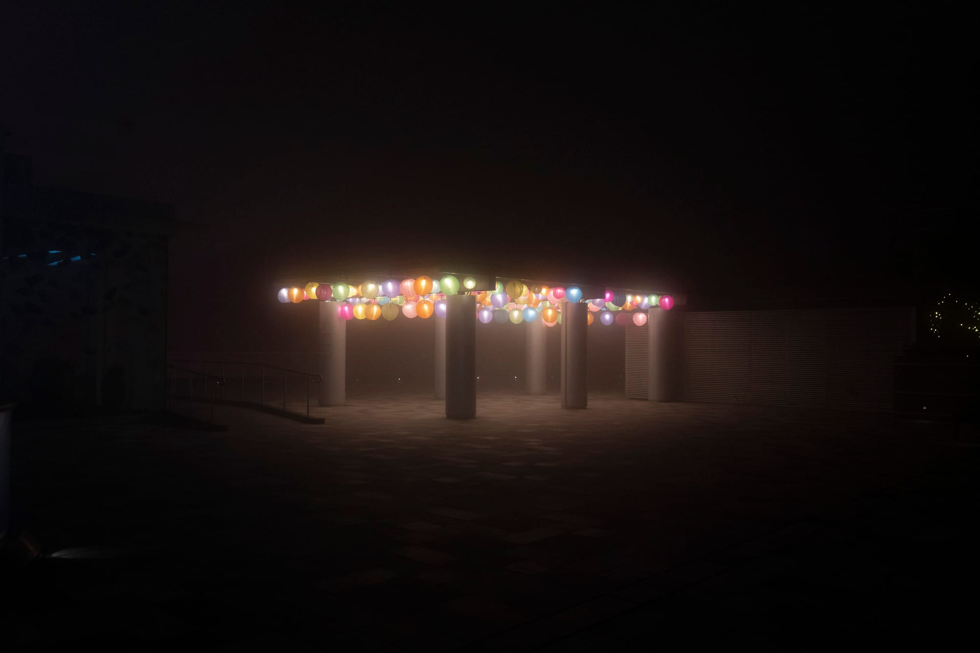 太平山顶，商场天台的装饰。