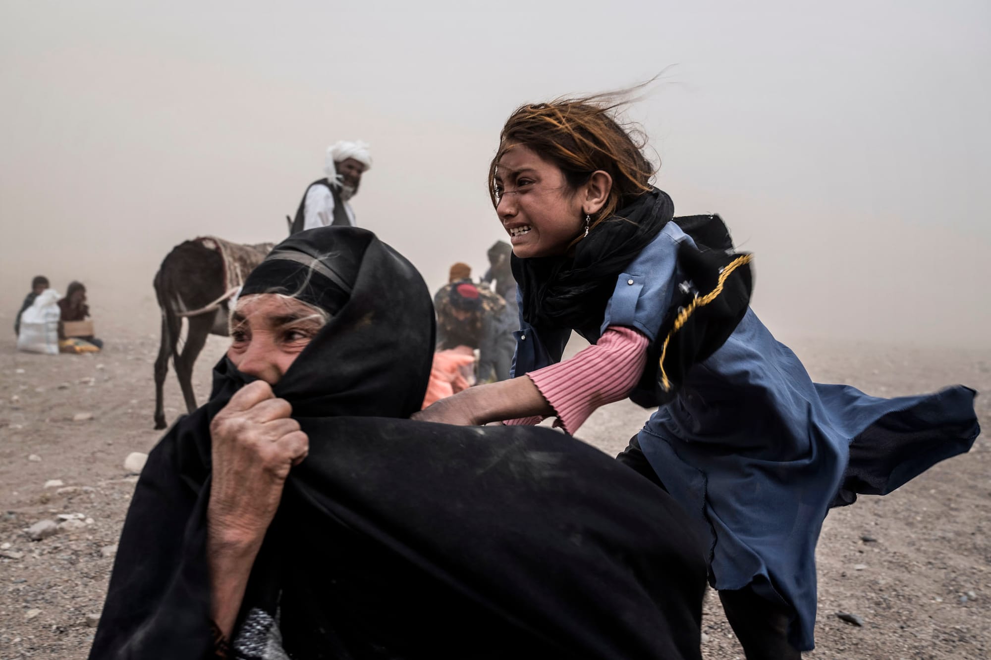 2023年10月12日，阿富汗西部赫拉特省津達揚（Zenda Jan）發生地震，造成 2,000 多人死亡，整個村莊被夷為平地。攝：Ebrahim Noroozi/AP/達志影像