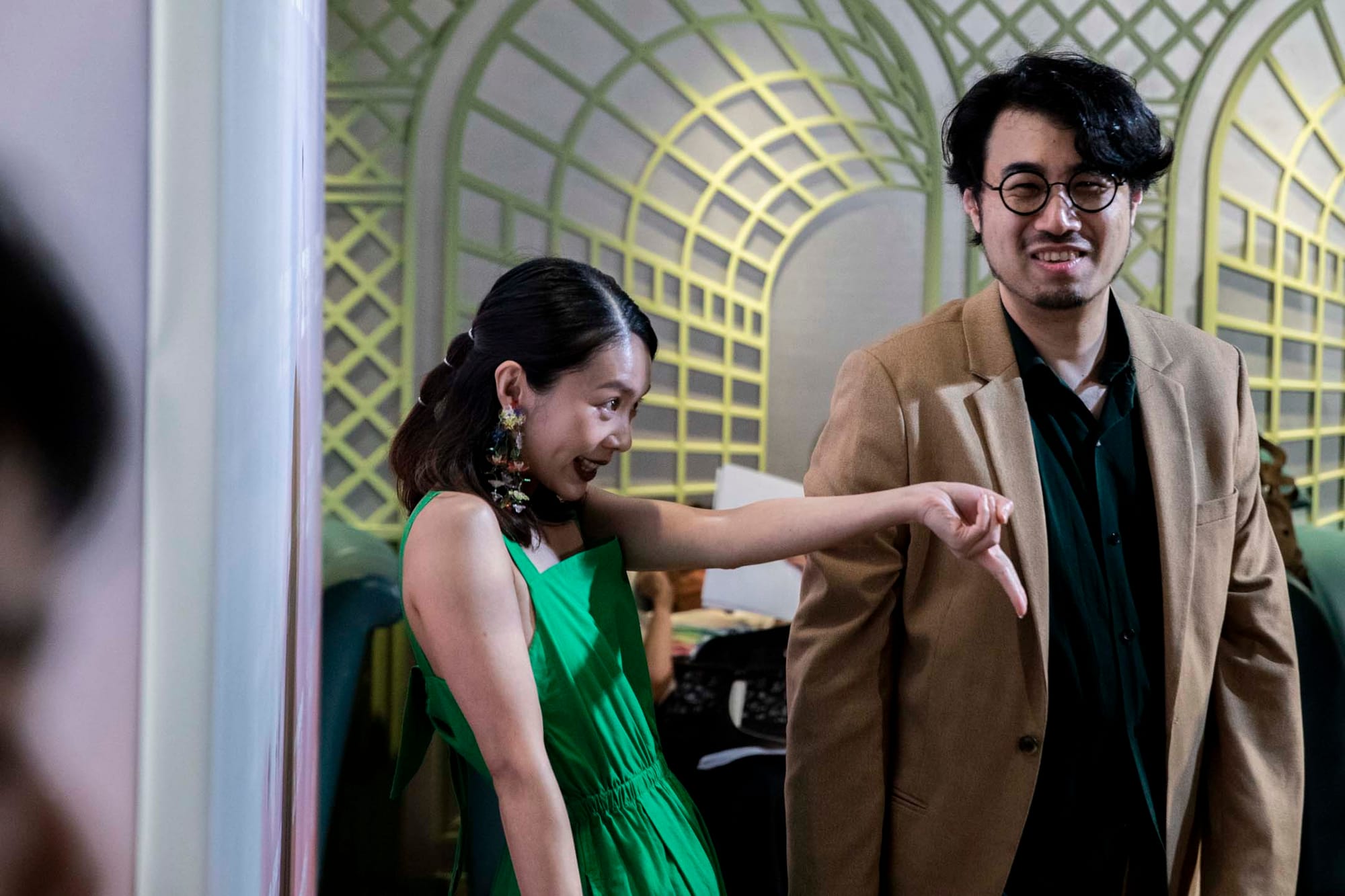 2024年4月29日,第32屆香港舞台劇頒獎禮,以《植物人》獲最佳導演 (悲劇/正劇) 的黃呈欣。攝:林振東/端傳媒