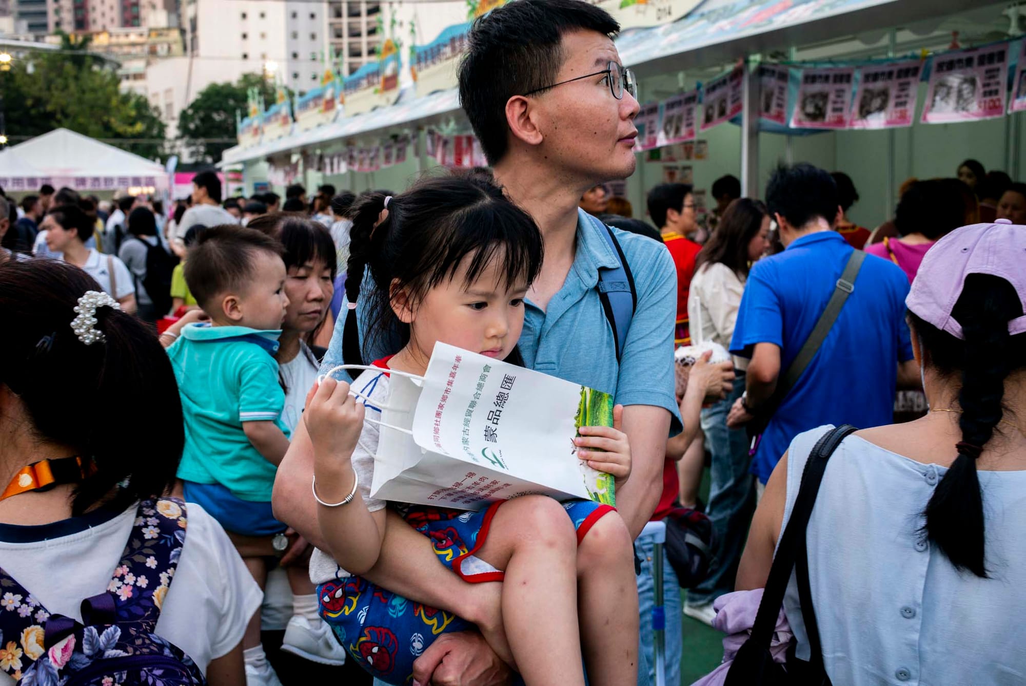 2024年6月2日,第二屆同鄉社團家鄉市集嘉年華在維園舉行。攝:林振東/端傳媒