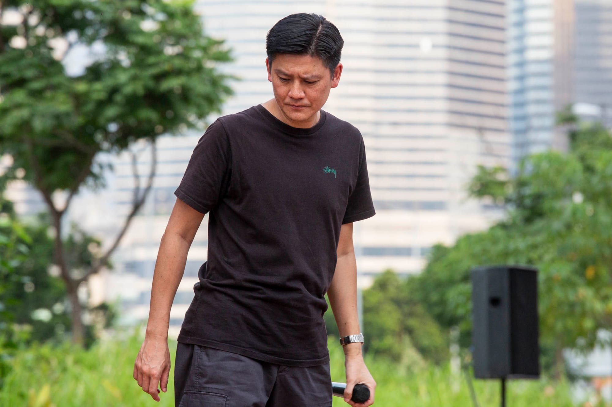 2019年8月28日，中環愛丁堡廣場舉行，譚文豪出席聲援被無理解僱的20名航空業員工集會並上台發言。攝：林振東/端傳媒