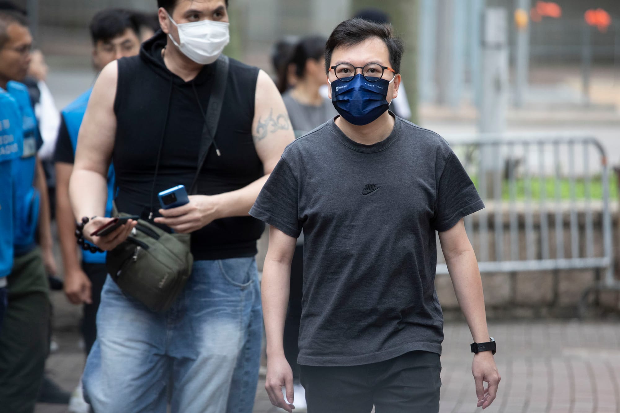 2024年5月30日，香港民主派47人初選案首日裁決，何啟明被判串謀顛覆國家政權罪成。攝：林振東/端傳媒