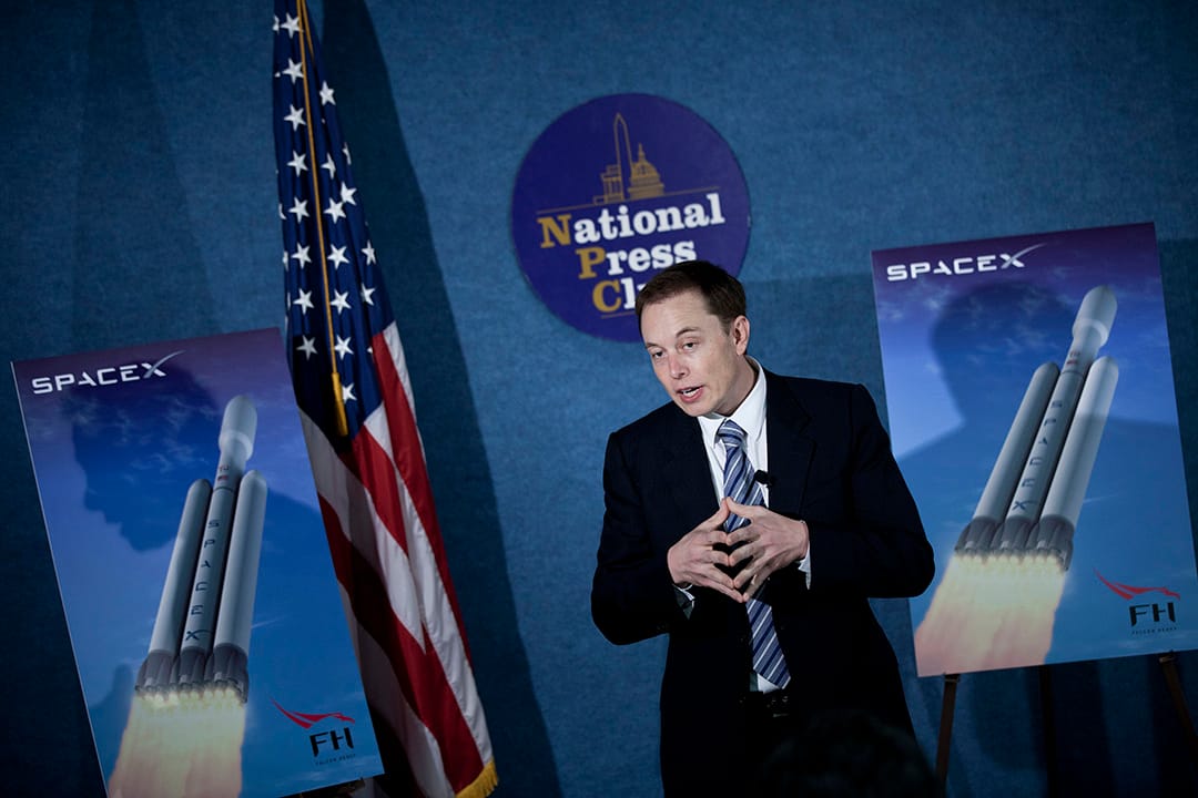 2011年4月5日，美國，SpaceX集團總裁伊隆馬斯克在華盛頓的記者會上發言。攝：Brendan Smialowski/GETTY