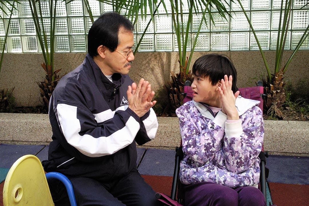 張超雄與女兒盈盈。張超雄提供圖片