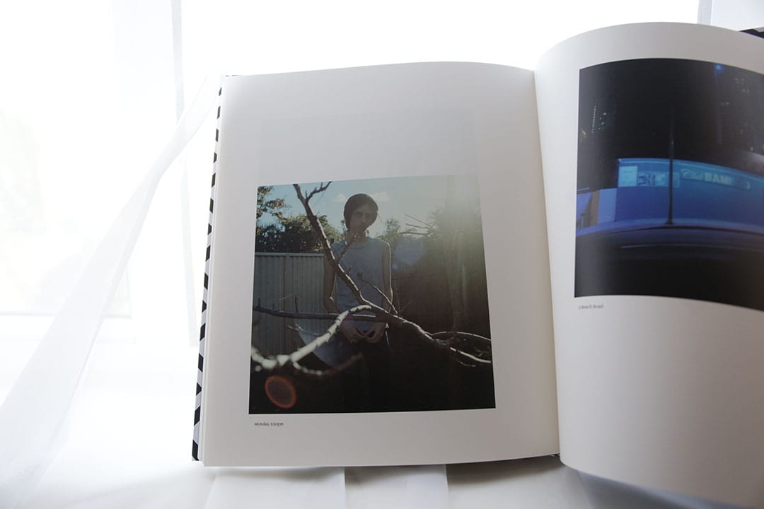 摄影师Ying Ang的《Gold Coast》相集。摄:樊素心/ 端传媒