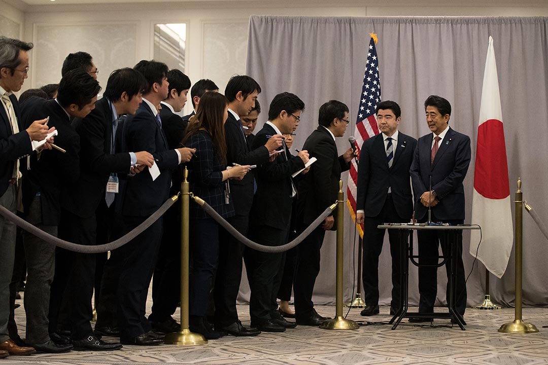 日本首相安倍晋三在纽约与特朗普会面后会见传媒。