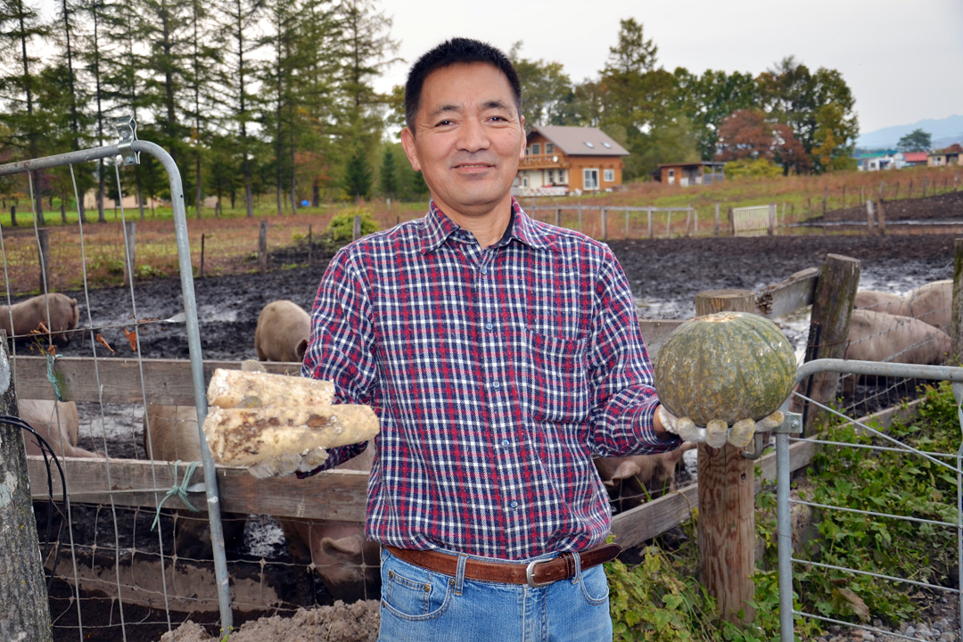 老闆野中健治：「如果可能，我們盡量用自己種的菜。製作每道料理，都像是做給家人吃那麼用心。」