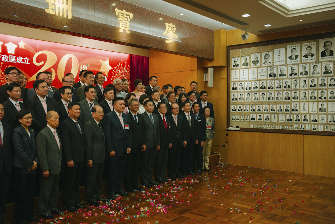 2017年5月23日，香港潮州商會會員齊集慶祝香港回歸中國二十週年紀念。