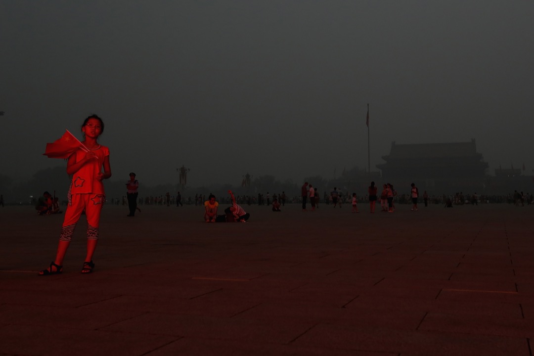 这种中国是亚洲的“中心王国”的想法，深植于中国的历史之中，只要国家变得富裕而有自信，“韬光养晦”绝对可能让位给更强势的政策。