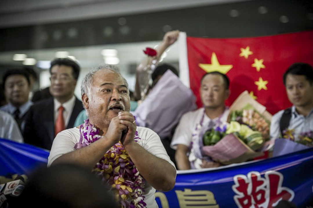 曾健成与香港保钓行动委员会人士一同登上钓鱼台后,被日本政府强制遣返,于2012年8月17日返抵香港国际机场。