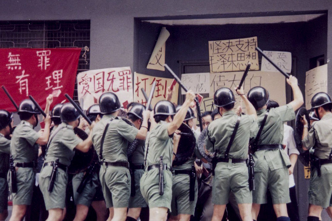 《皇家香港警察的最後一夜》电影截图。