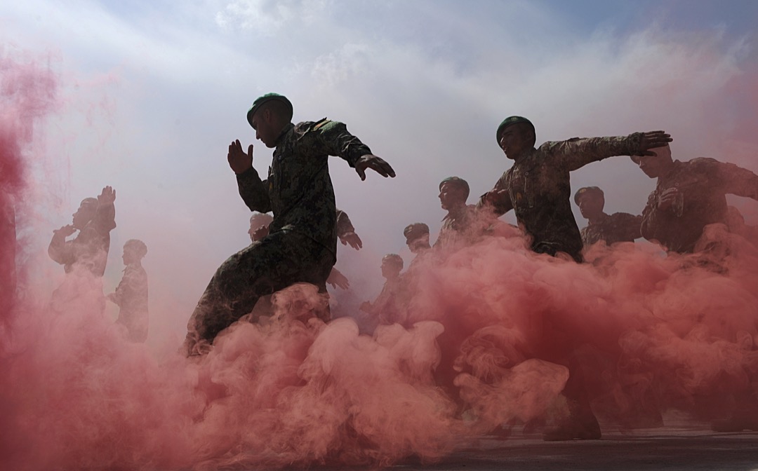 2011年3月31日，阿富汗軍隊在首都喀布爾的軍事訓練中心進行步操儀式。