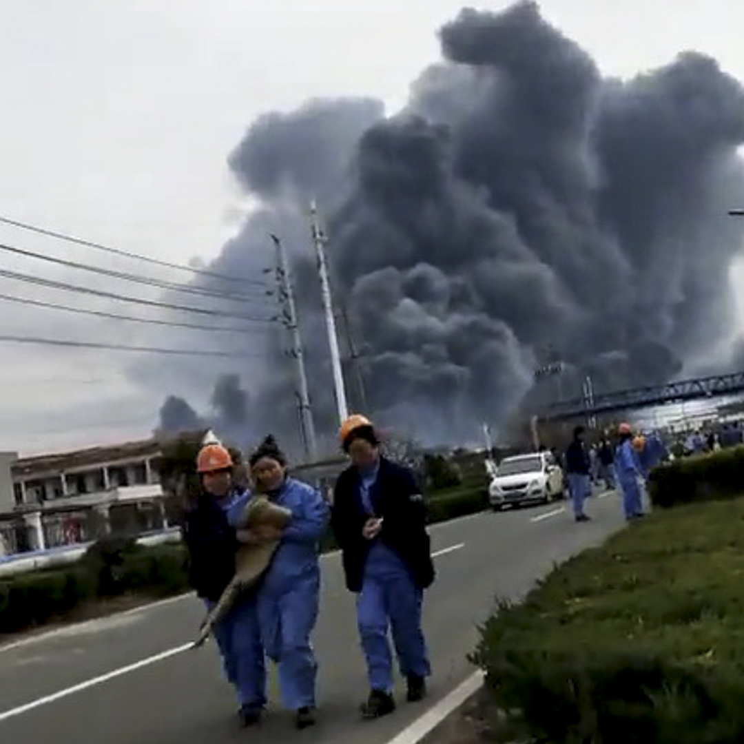 江蘇鹽城市響水縣一化工爆炸現場。