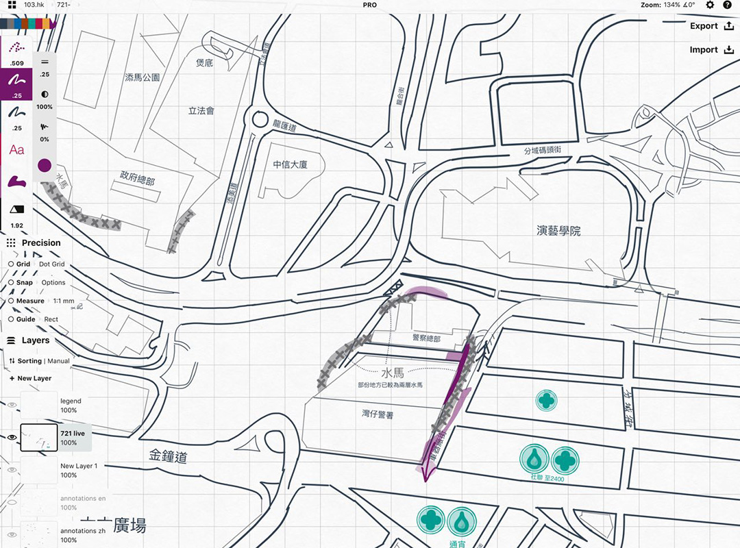 103.hk 地图的“画家”会以人手在地图上标示信息。