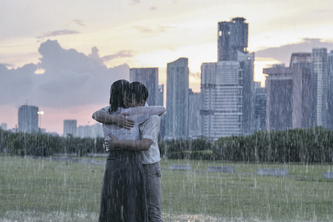 《热带雨》电影剧照。