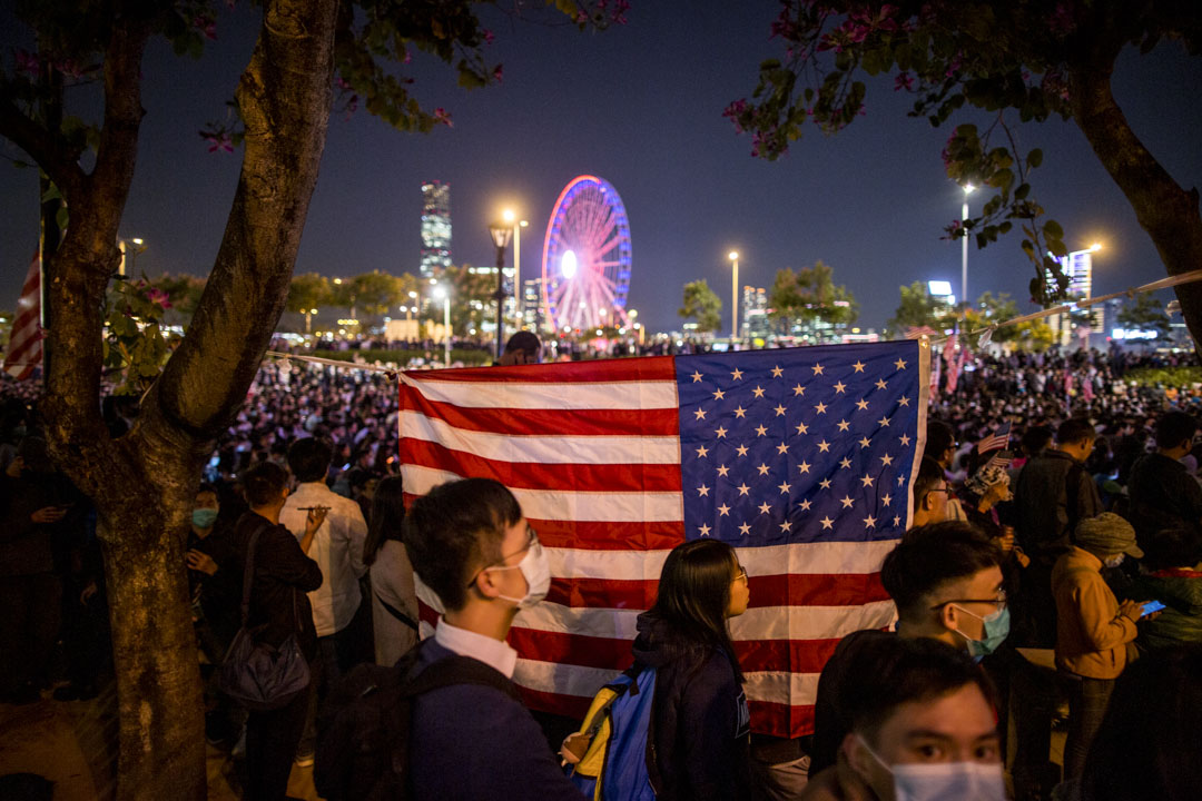 2019年11月28日，香港中环爱丁堡广场，民众集会感谢美国通过《香港人权与民主法案》。