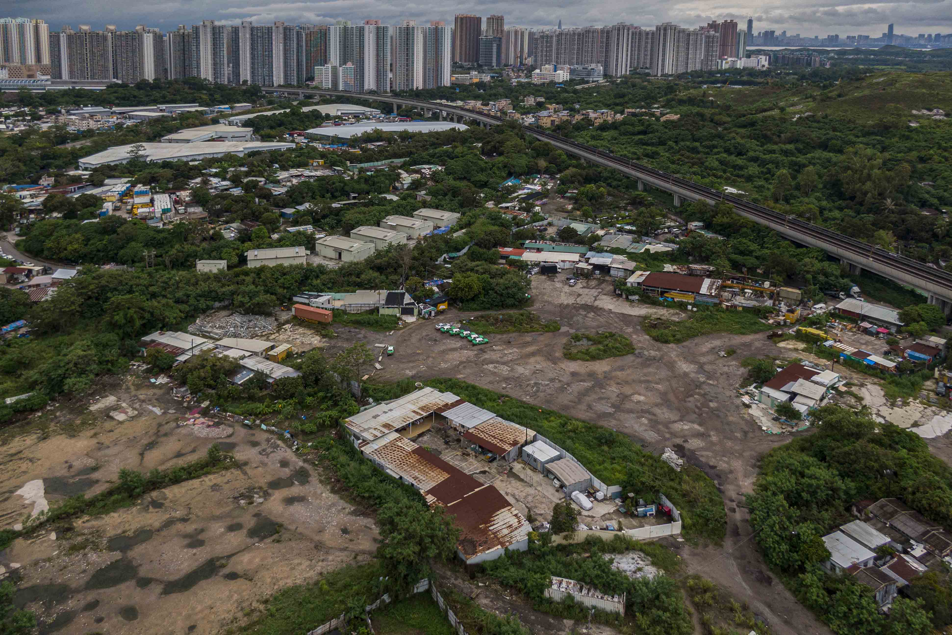 屏山北庸园路棕地。