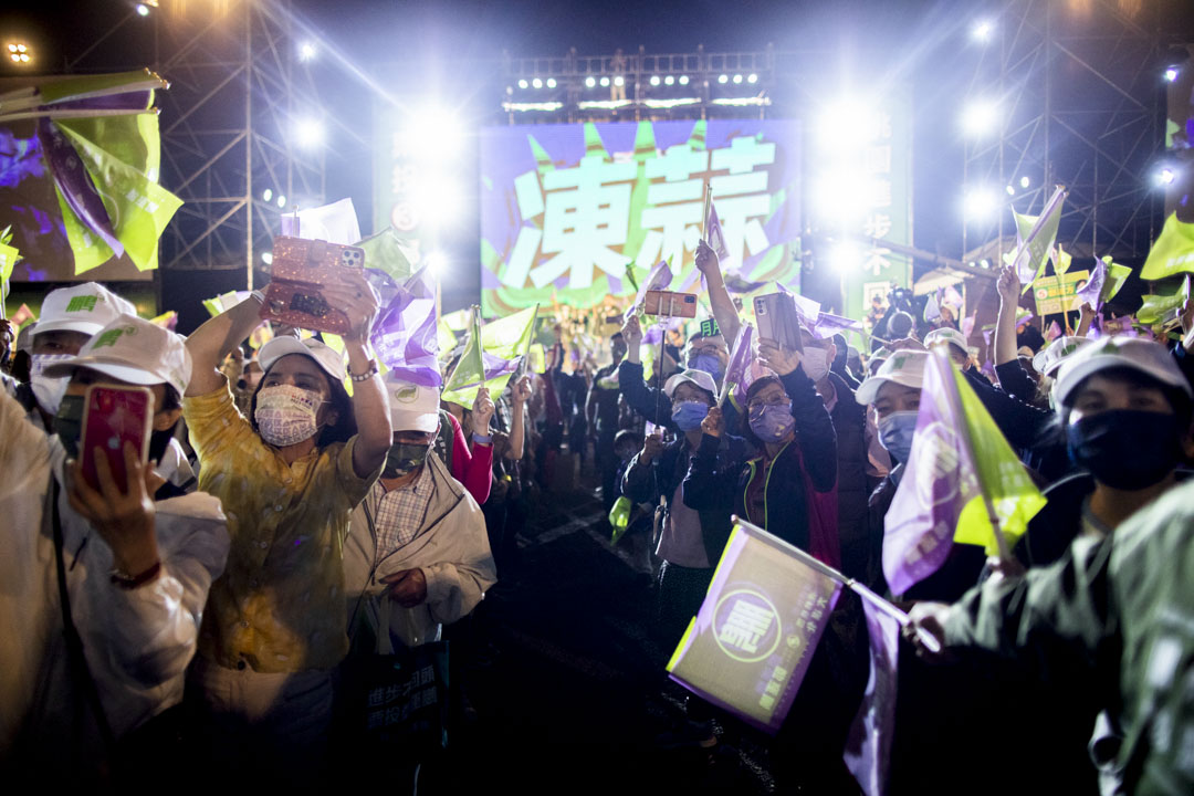 2022年11月20日，民进党桃园市长候选人郑运鹏举行造势大会。