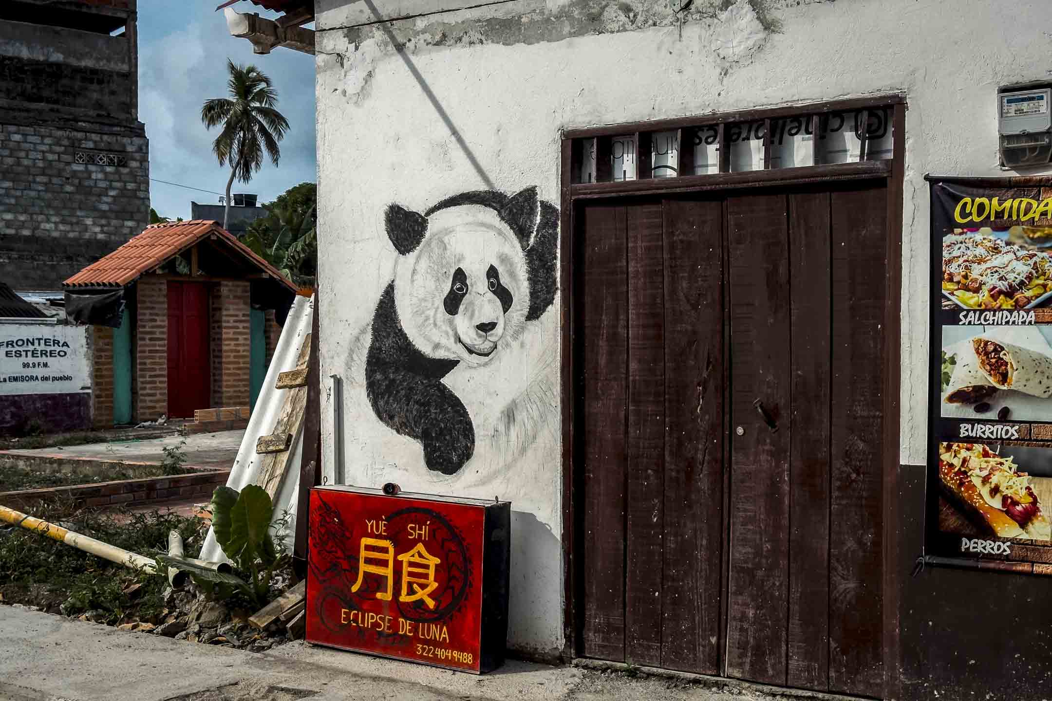 在內科克利，由於近年路經此地的中國偷渡客愈來愈多，已經開了三家中餐館。攝：Shawn Yuan/端傳媒