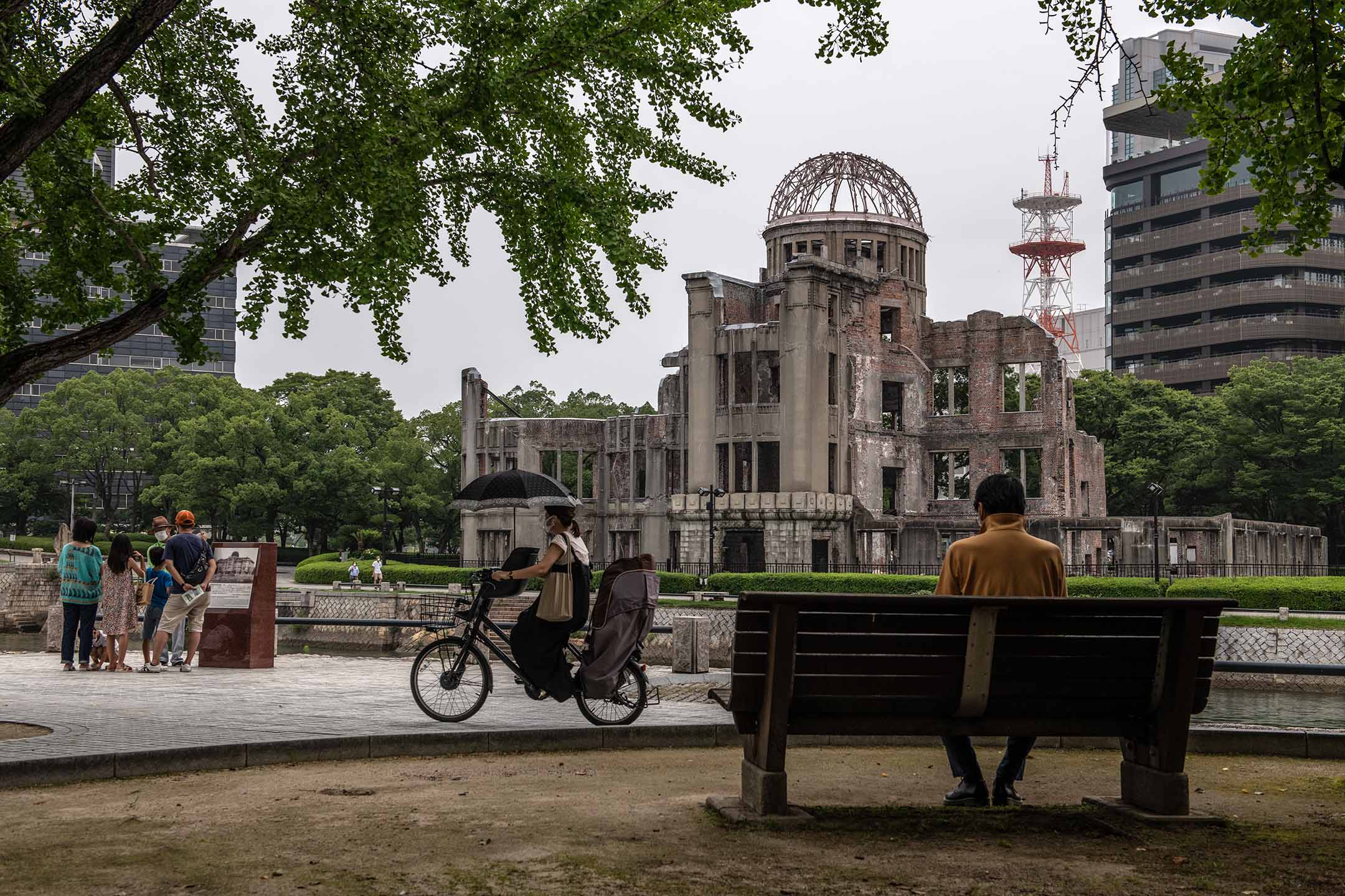 2020年8月4日，日本广岛，和平纪念公园。摄：Carl Court/Getty Images