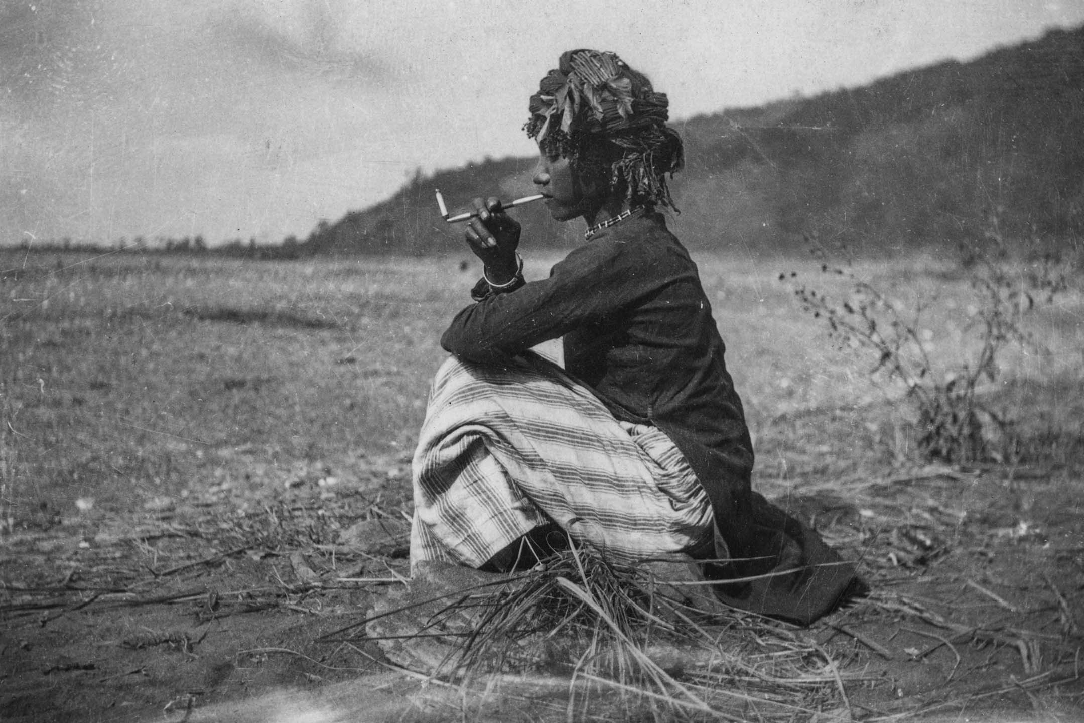 1925年，台灣，排灣族婦女。攝：Royal Geographical Society via Getty Images