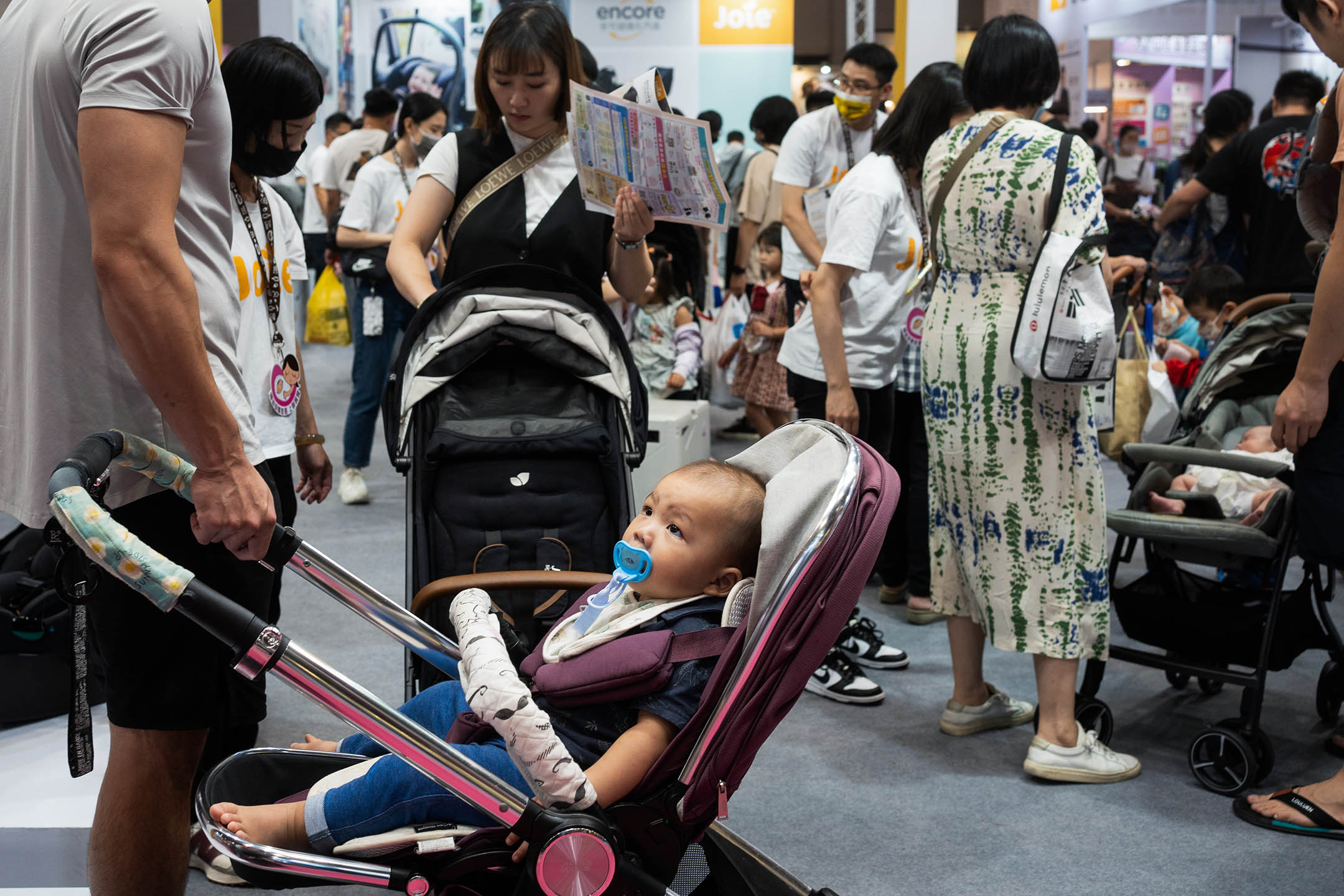 2023年10月9日，台北國際婦幼展。攝：黄永俊/端傳媒