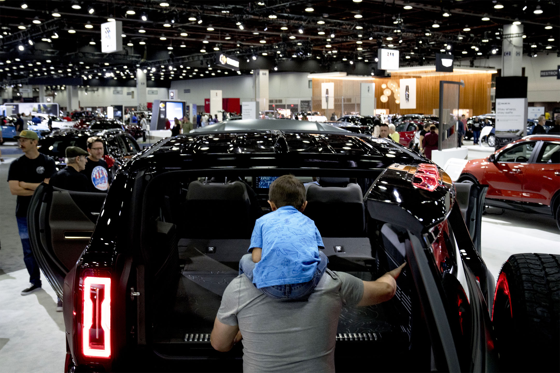 2023年9月16日，美国密西根州，北美国际车展（NAIAS）。摄：Nic Antaya/Bloomberg via Getty Images