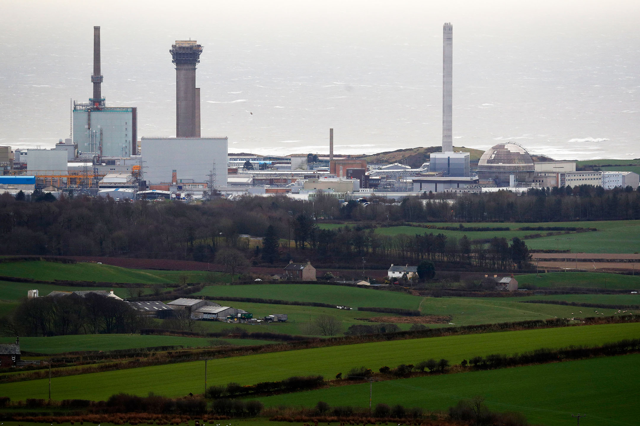 位于英国西北部的坎布里亚郡（Cumbria） 的核废料储存设施塞拉菲尔德（Sellafield）。摄：Peter Byrne/PA Images via Getty Images