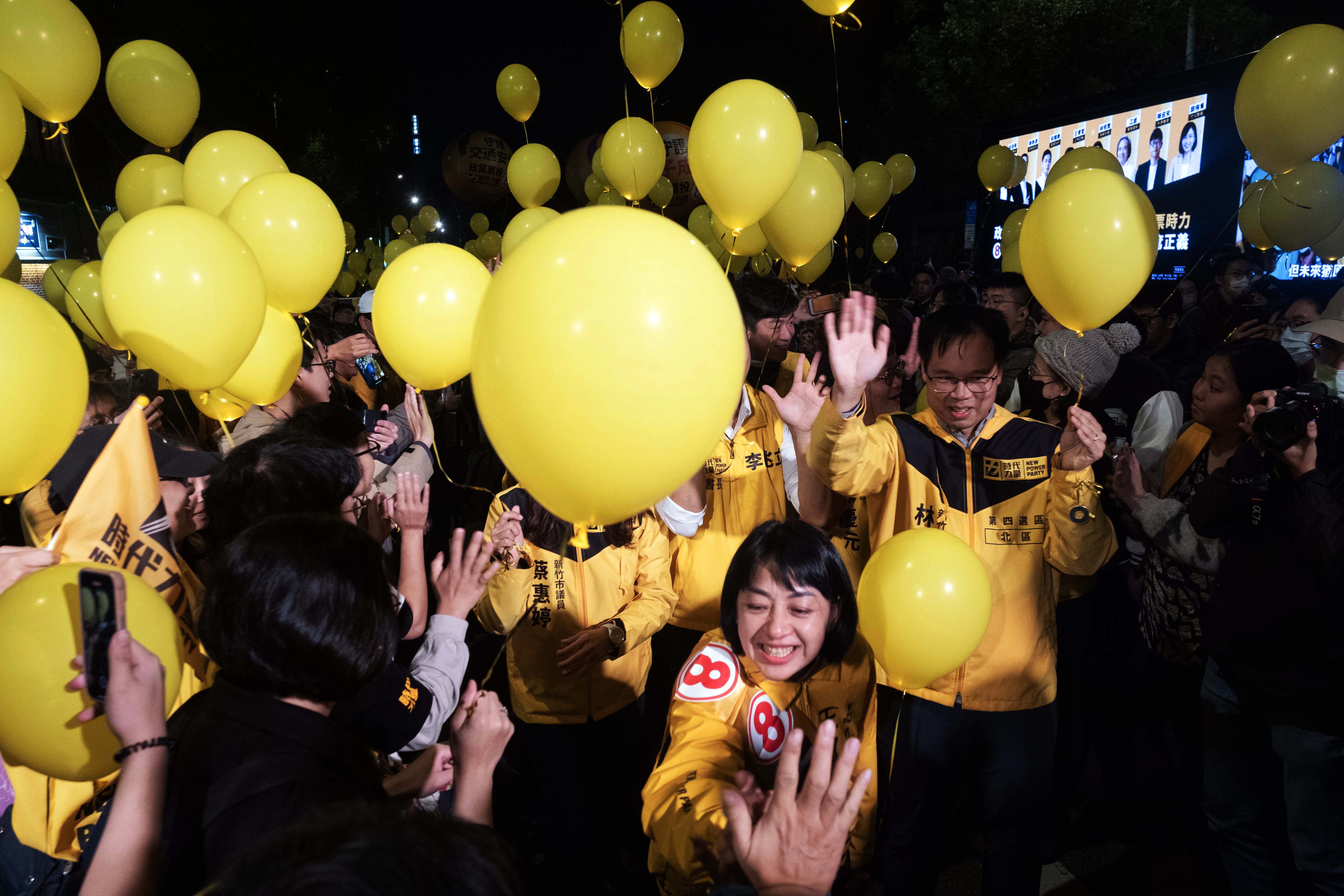 2024年1月7日，台北，时代力量的造势晚会。摄：陈焯煇/端传媒