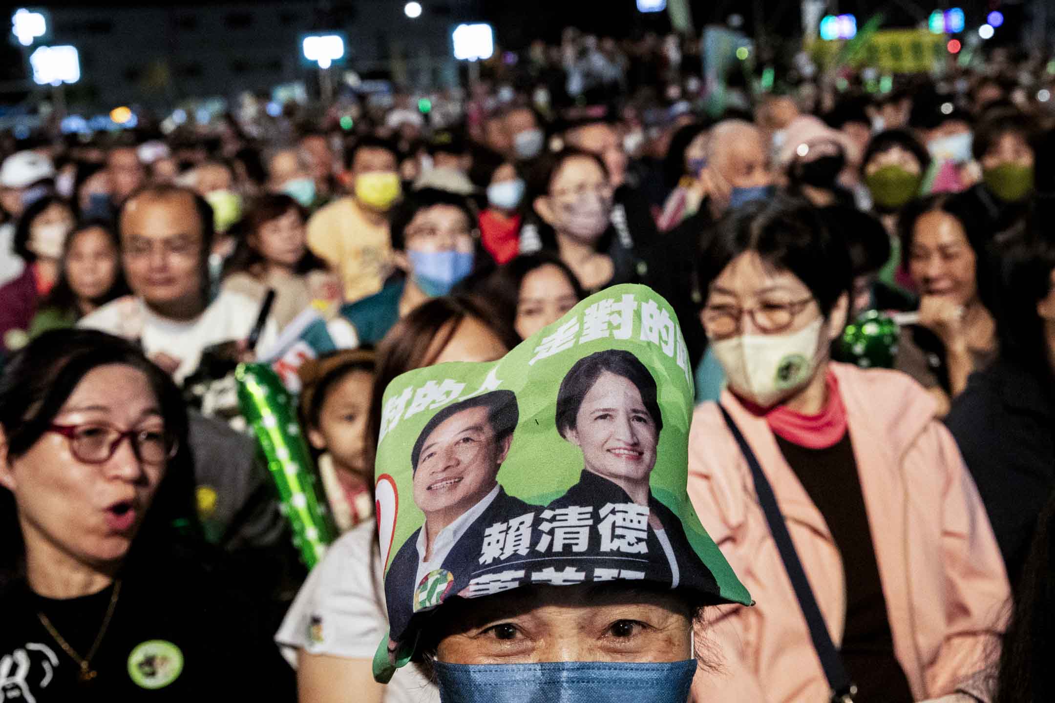 2024年1月7日，民进党总统候选人赖清德高雄造势大会。摄：林振东/端传媒