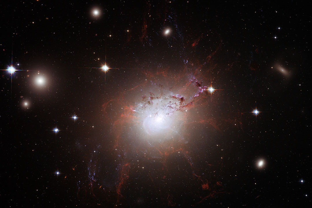 摄 : NASA/ESA via GETTY